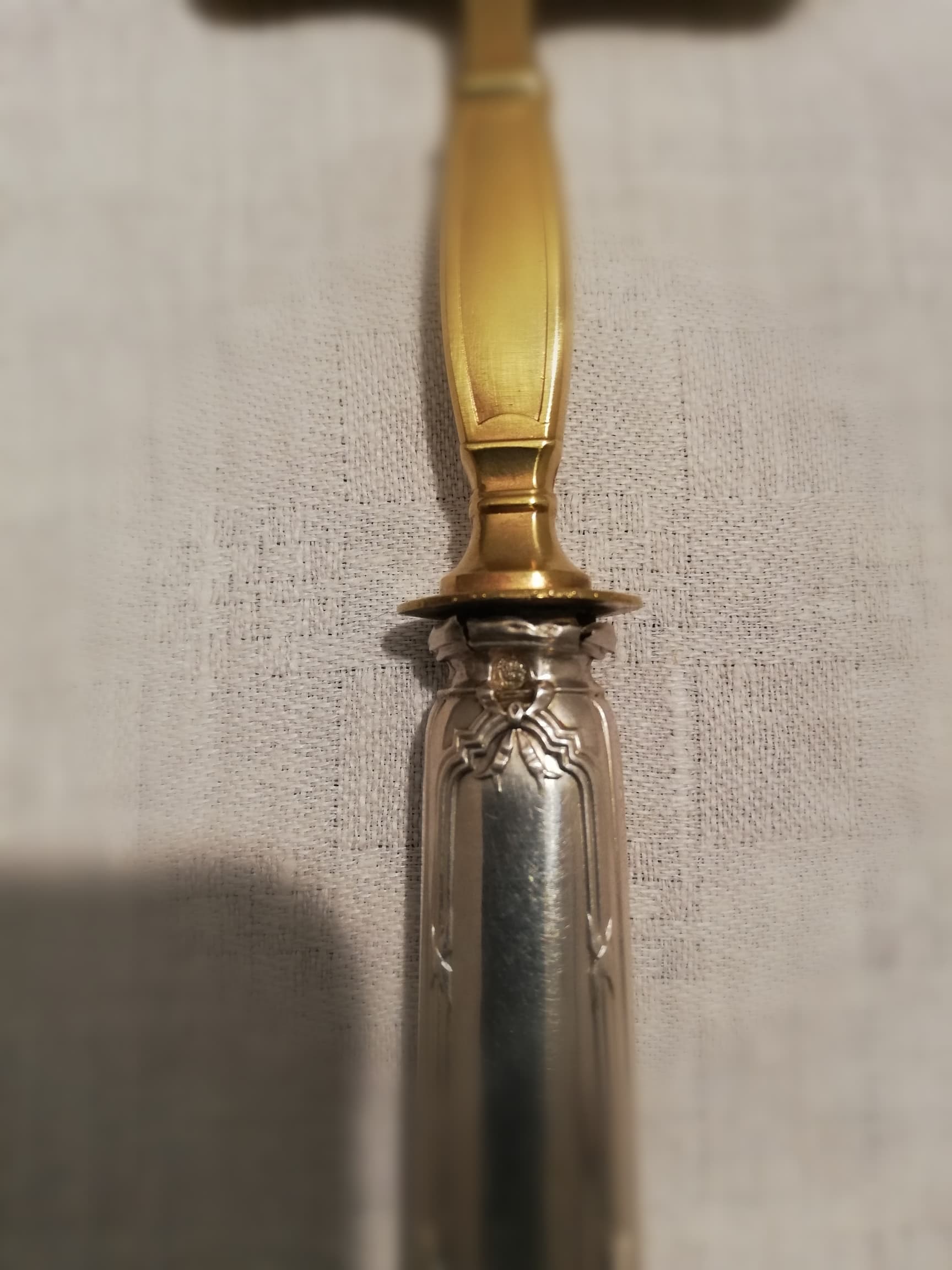 Old vermeil pie shovel, silver handle in his box