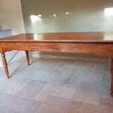 Farm table in cherry