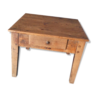 Small desk