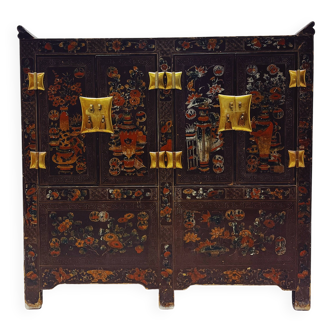 Chinese lacquer cabinet