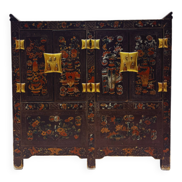 Chinese lacquer cabinet