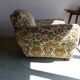 Paire de fauteuils club en tissu