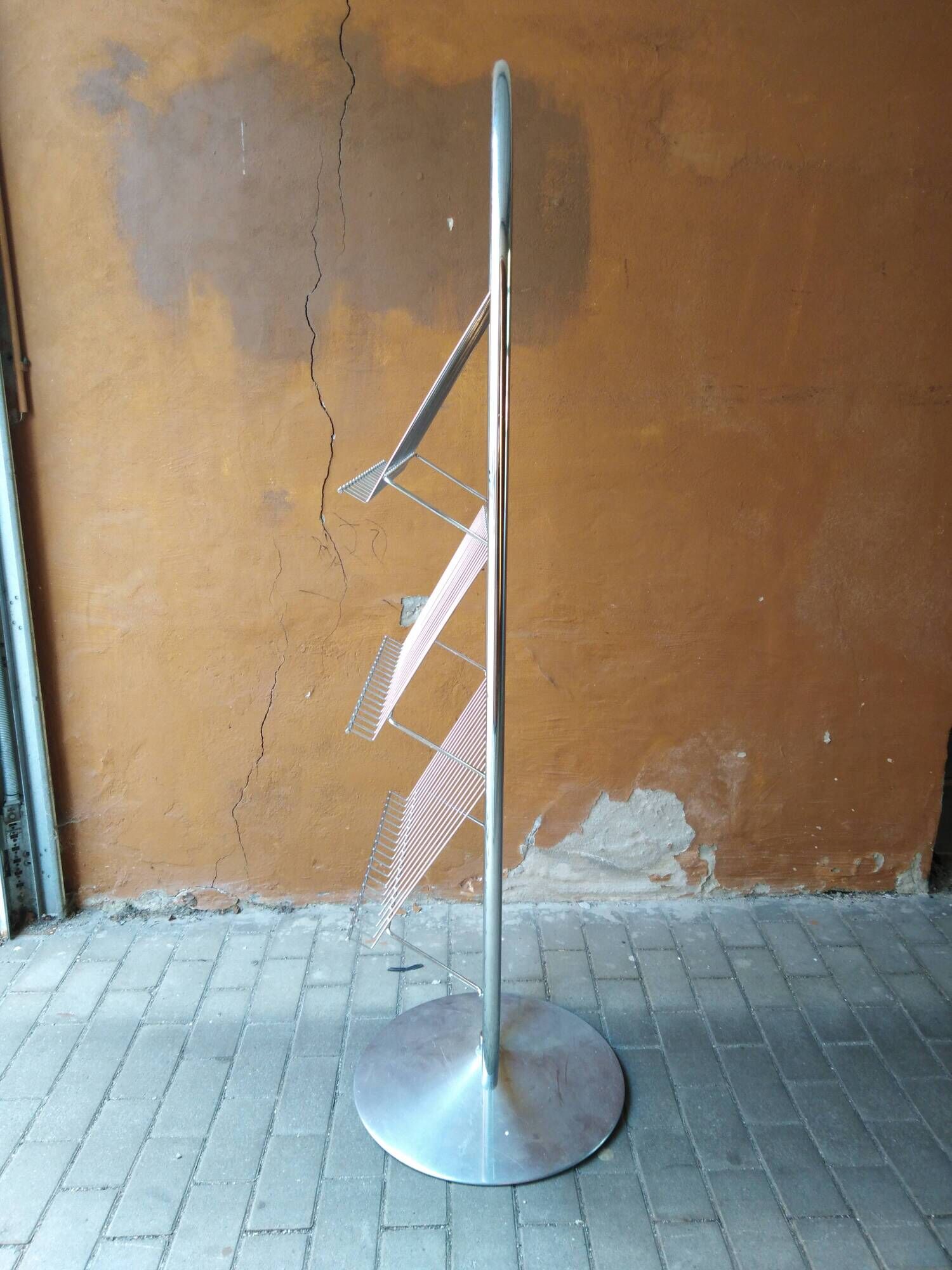 Porte-revues original de Verner Panton pour Fritz Hansen