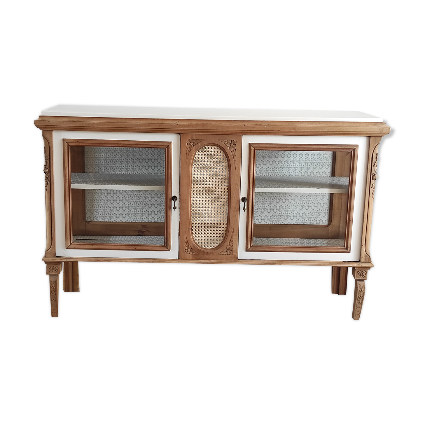 Enfilade style Shabby