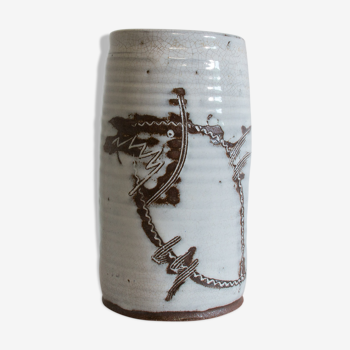 Vase with scarified decoration from Poulfetan's workshop
