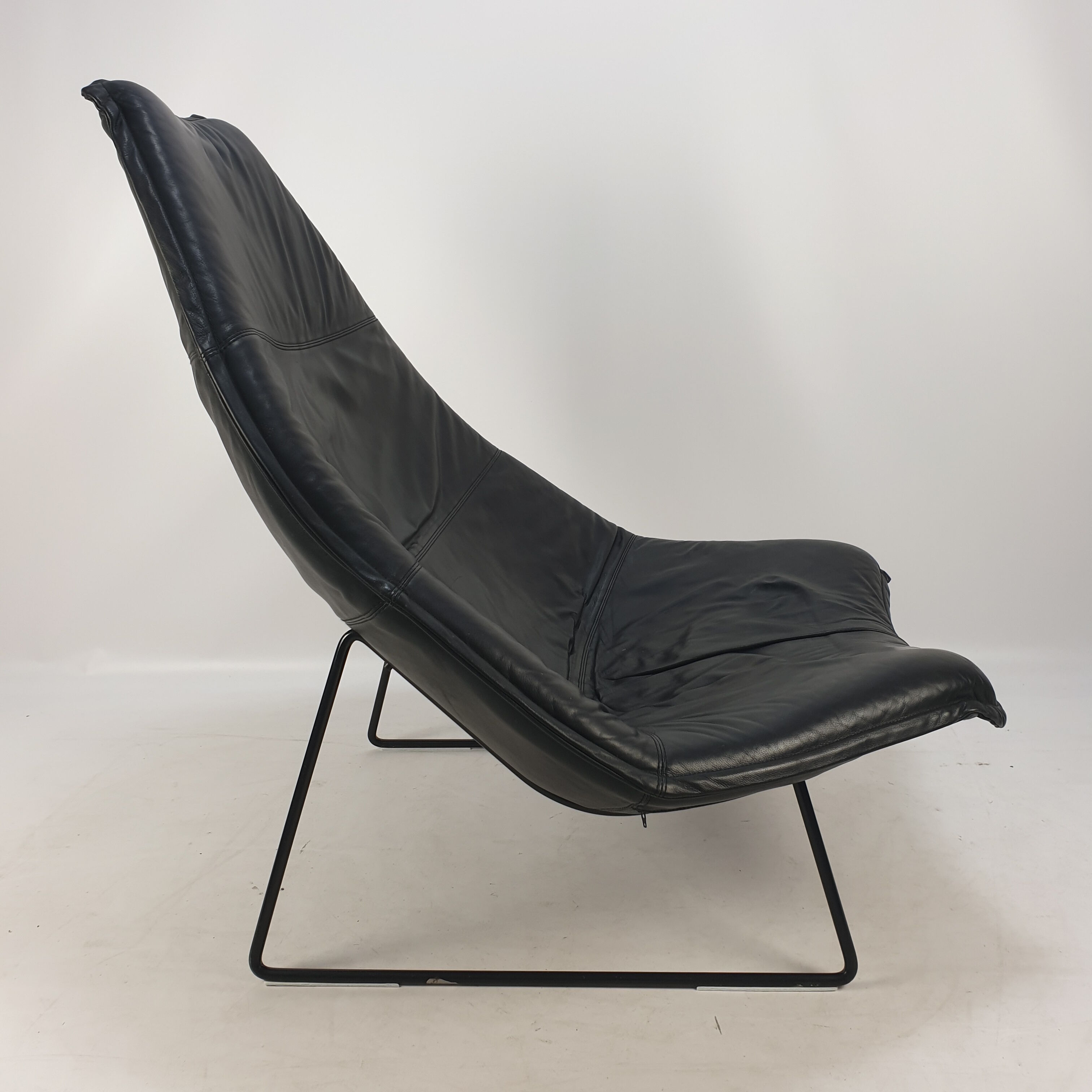Model F585 Sledge chair by Geoffrey Harcourt for Artifort, 1970s