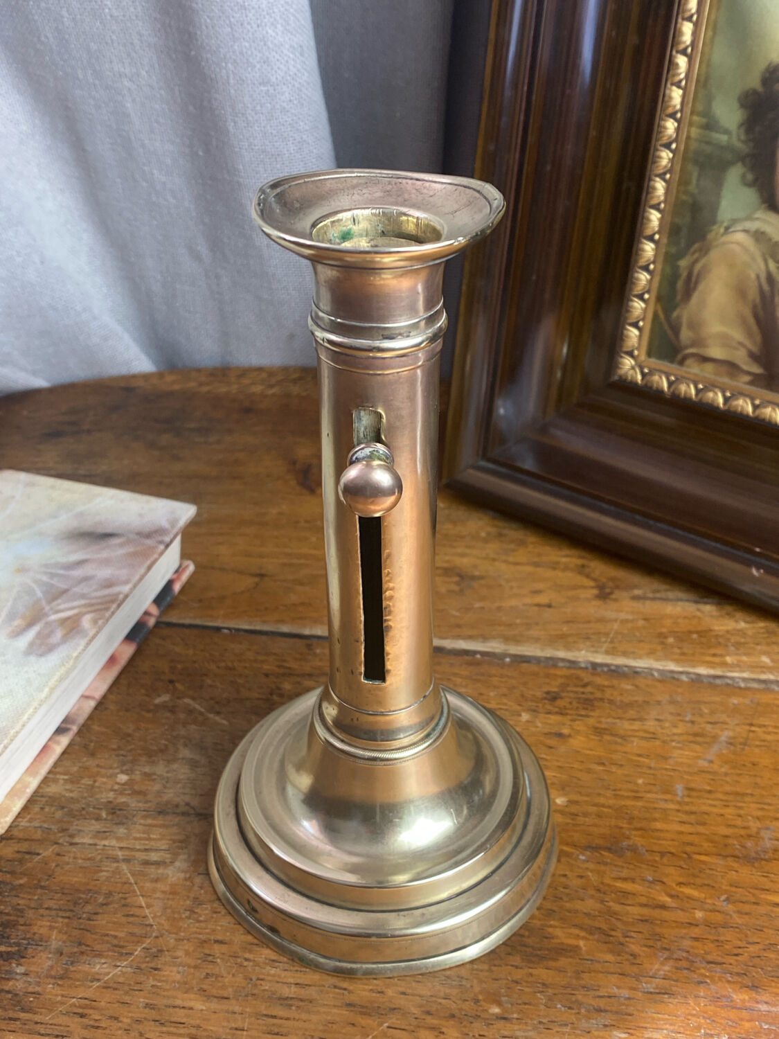 Push candle holder in brass
