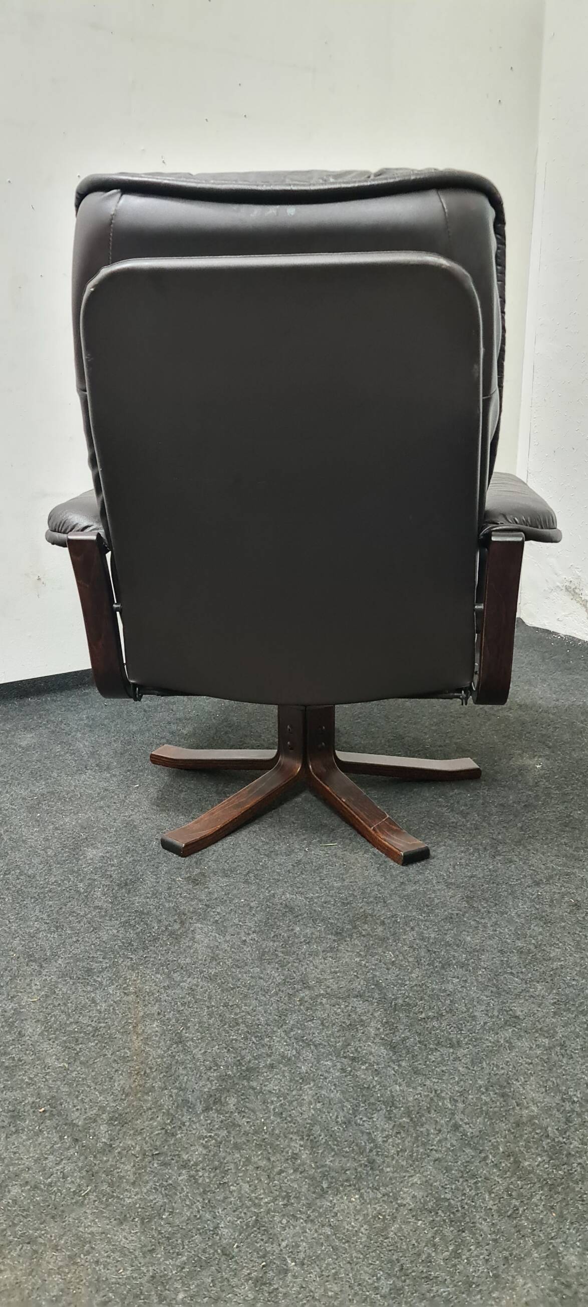 Vintage leather reclining swivel chair with foot stool