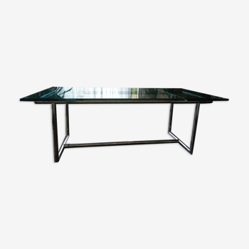 Glass table