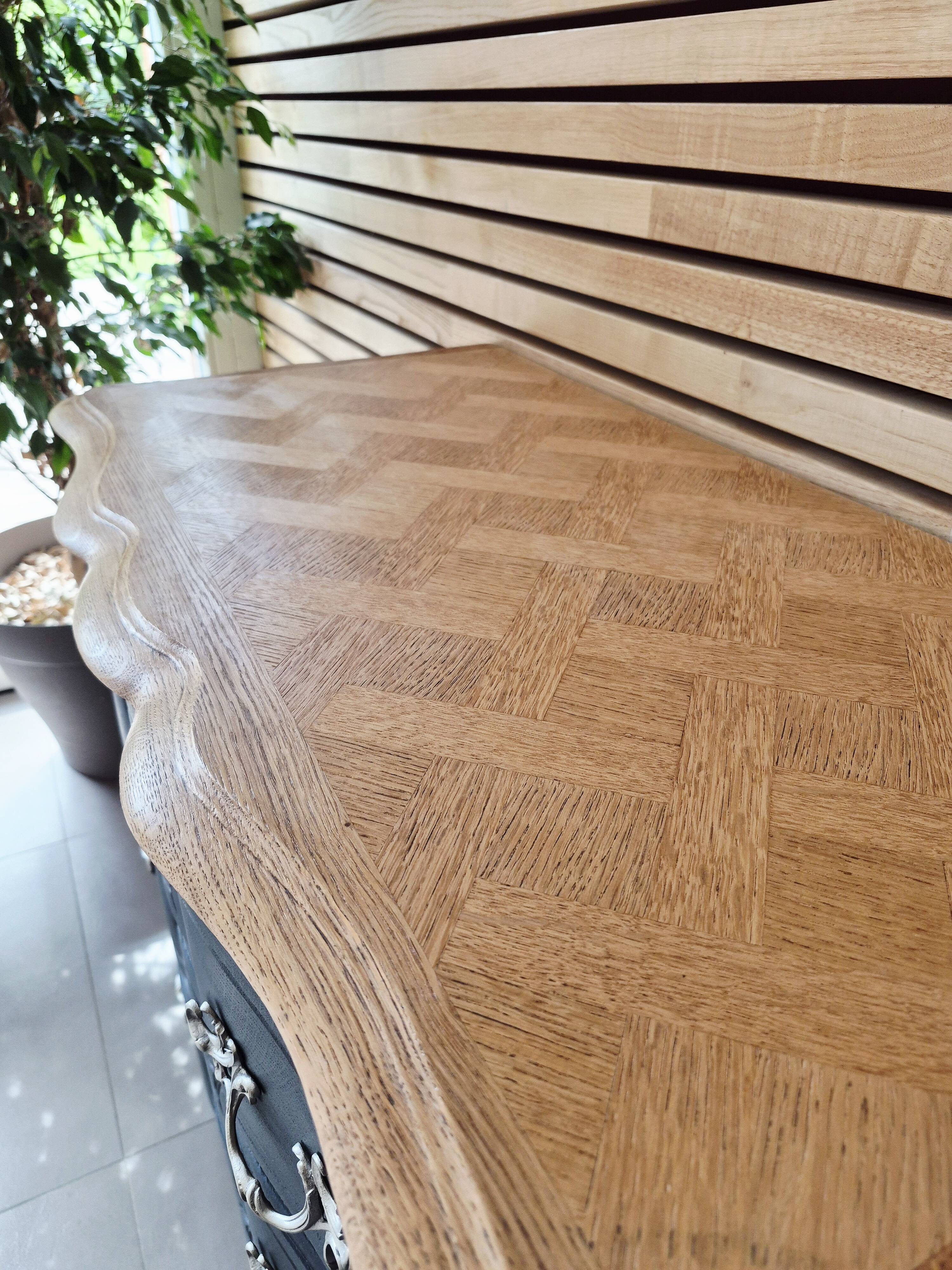 Louis XV style commode