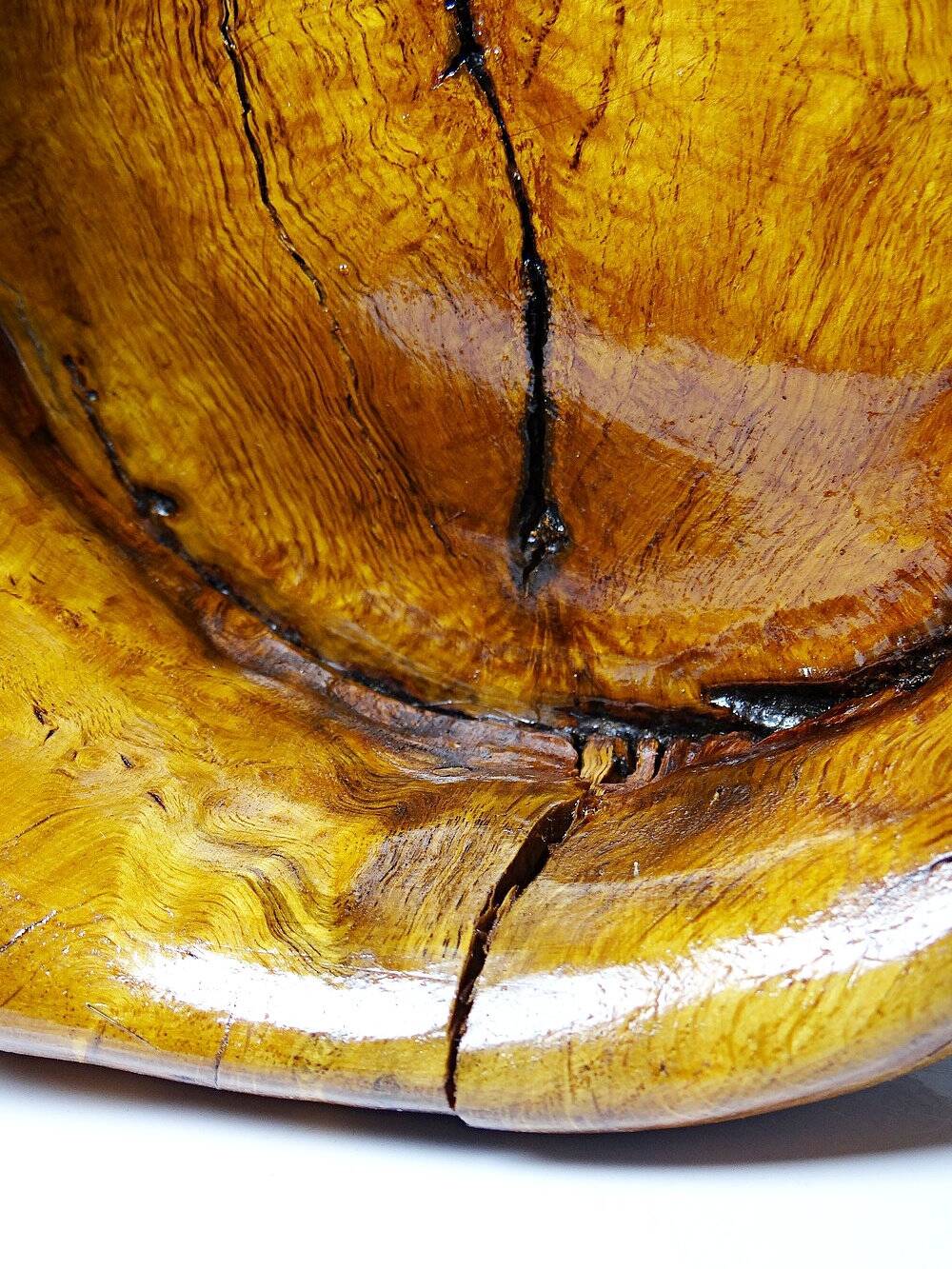 Brutalist vintage olive wood monoxyle catchall from the 50s-60s, handcrafted.