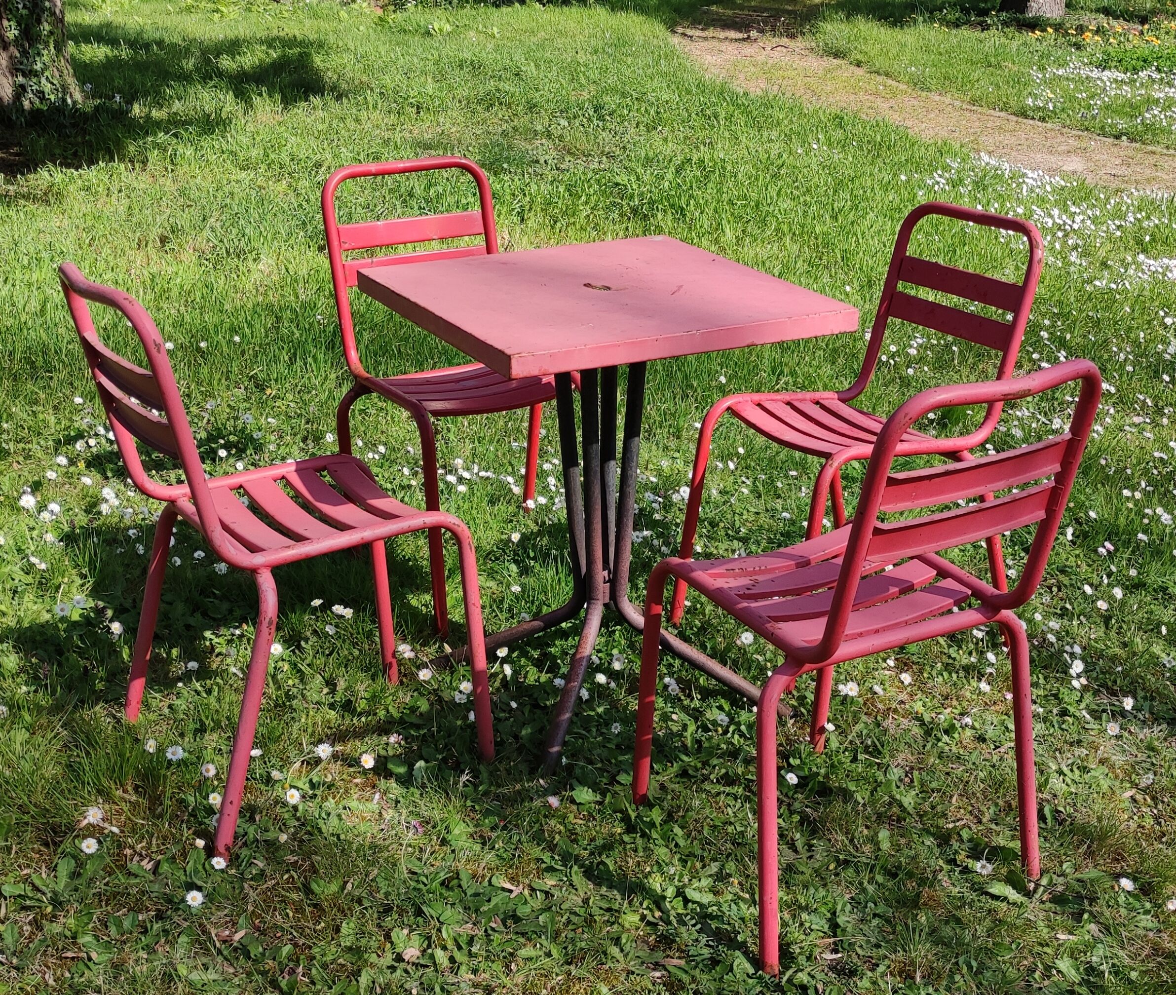Vintage garden furniture Tolix