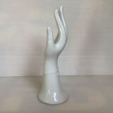 White hand vertical or horizontal soliflore ring