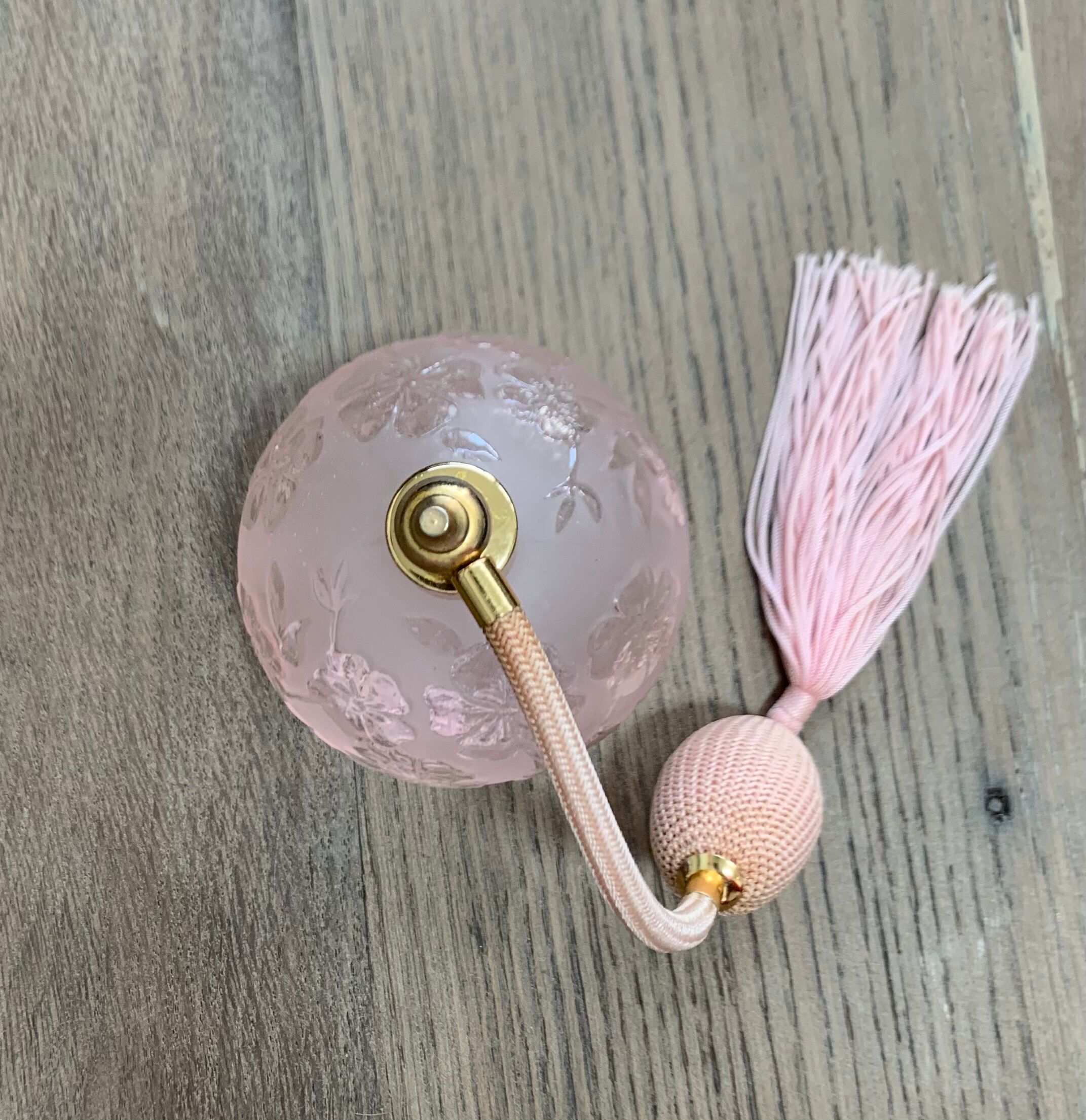 Vintage vaporizer perfumery bottle