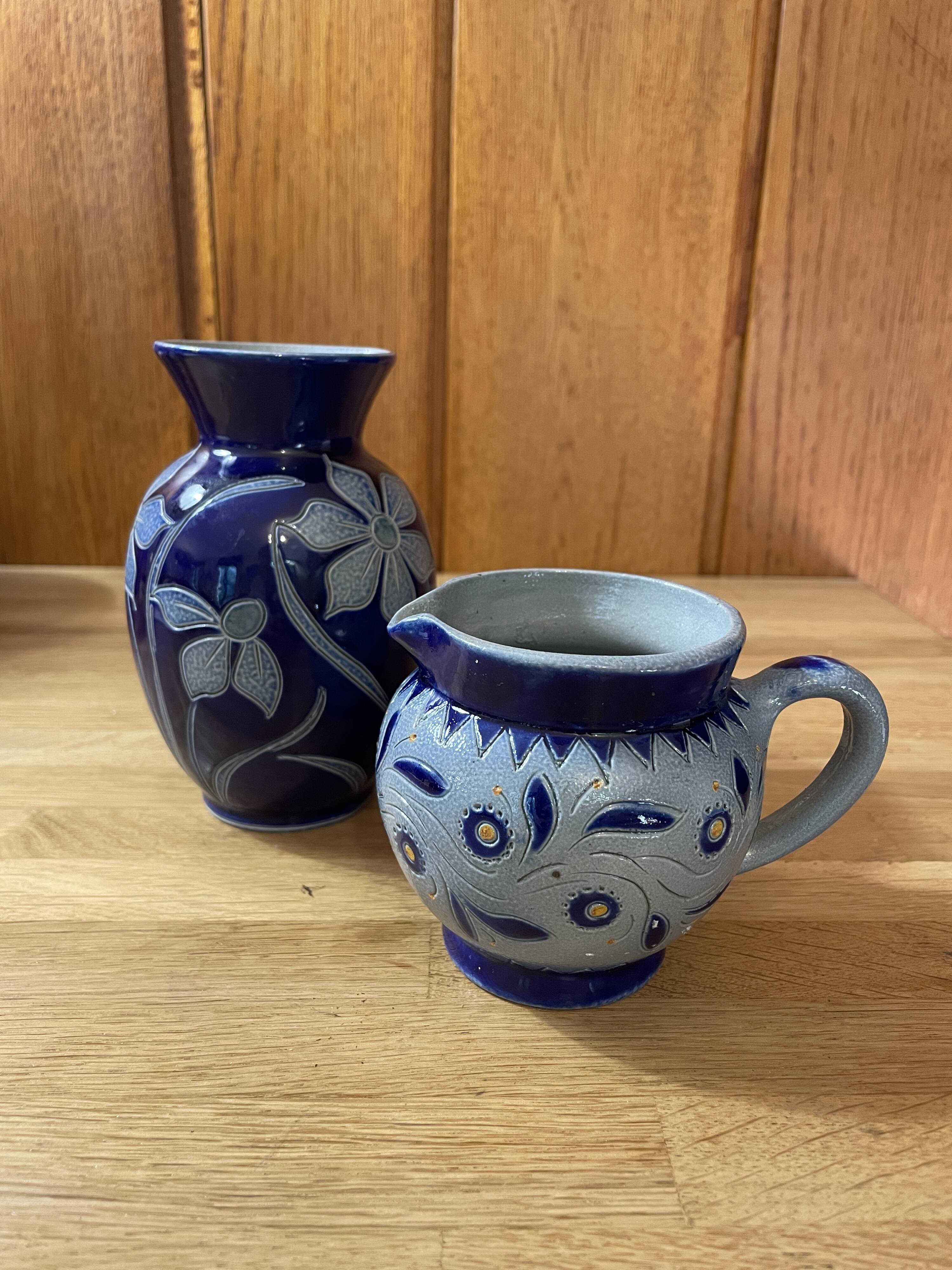 Lot deux petits vases gres d'alsace betschdorf schmitter décor floral