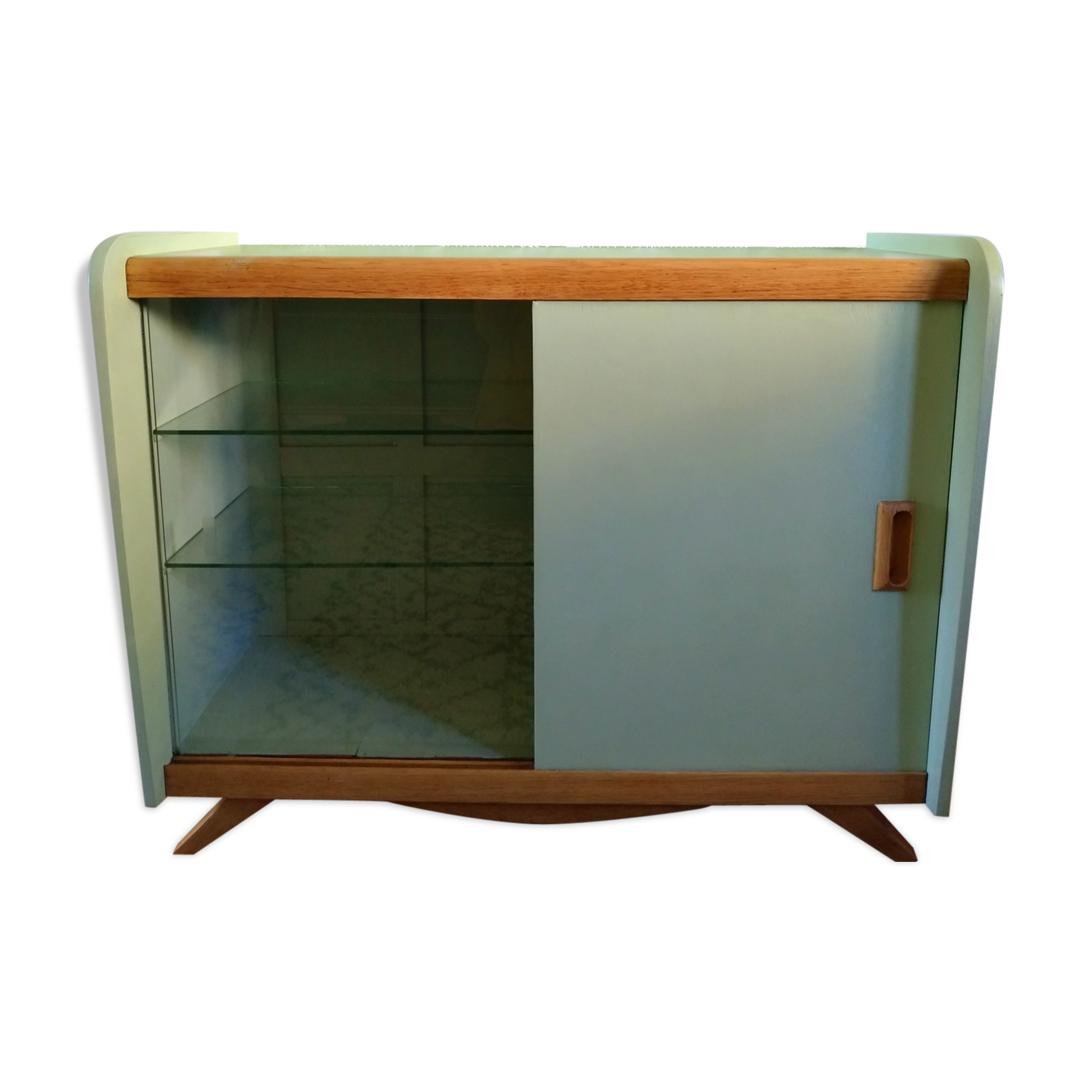 Buffet years 60 feet pastel green compass