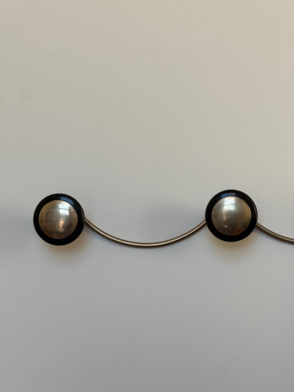 Wall mounted coat rack