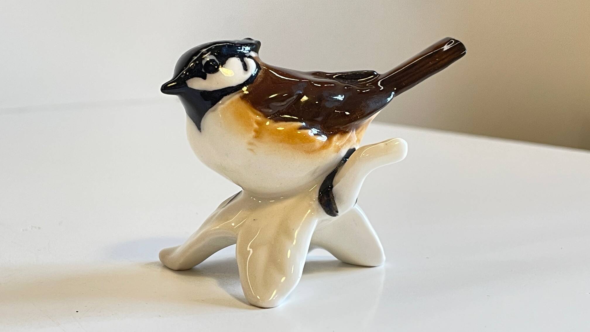 Small bird vintage german porcelain