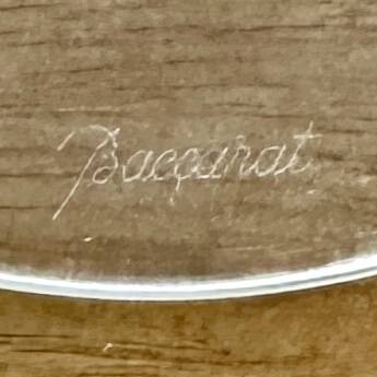 BACCARAT crystal tulip vase with engraved arabesque decoration - Signed