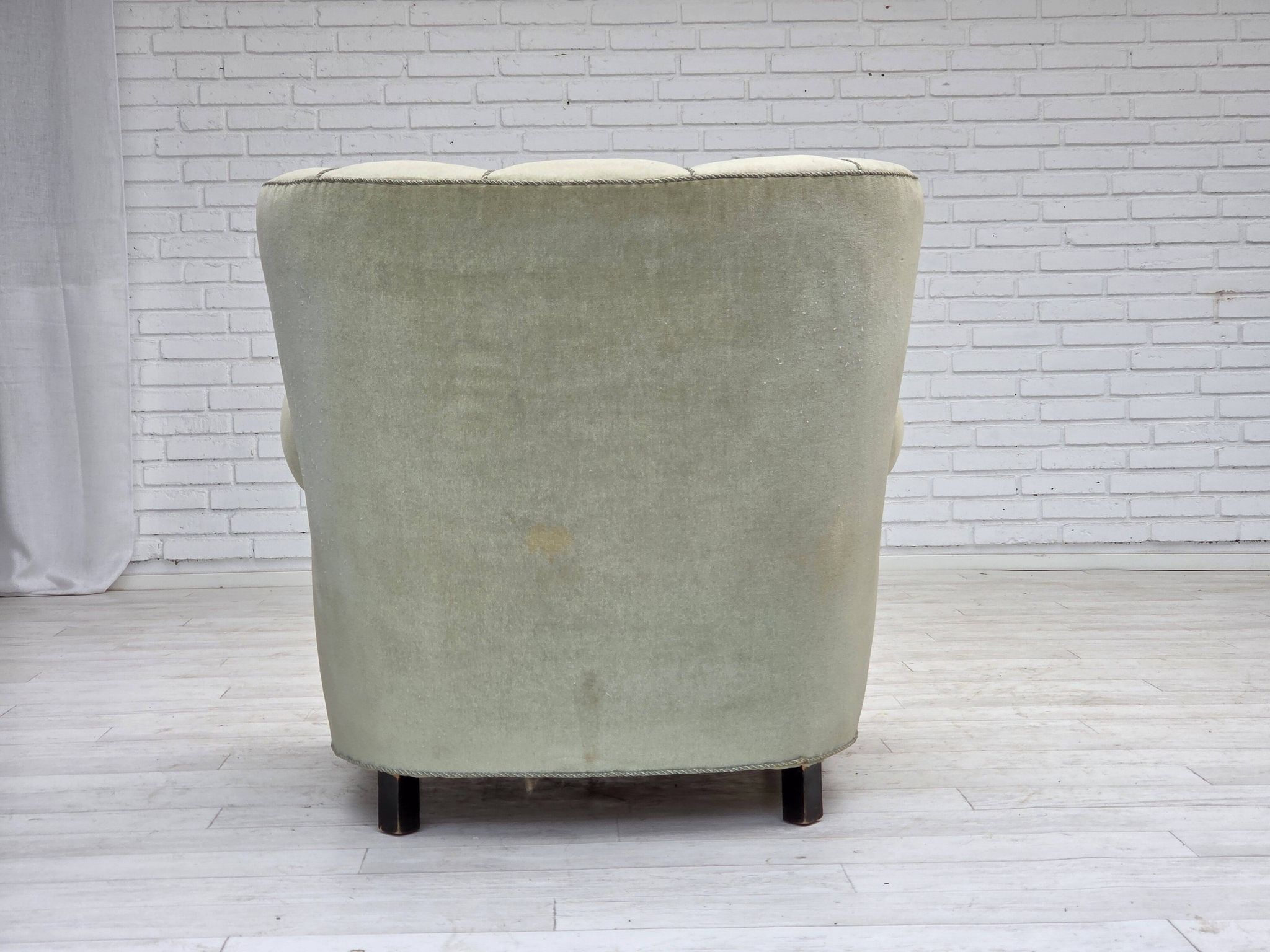 Fauteuil relax danois des années 1970, velours d'ameublement vert clair