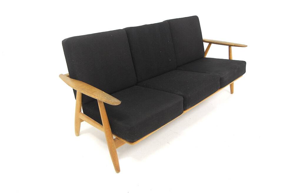 Scandinavian 3-seater sofa "Cigar chair GE 240" Hans J. Wegner, Denmark, 1960