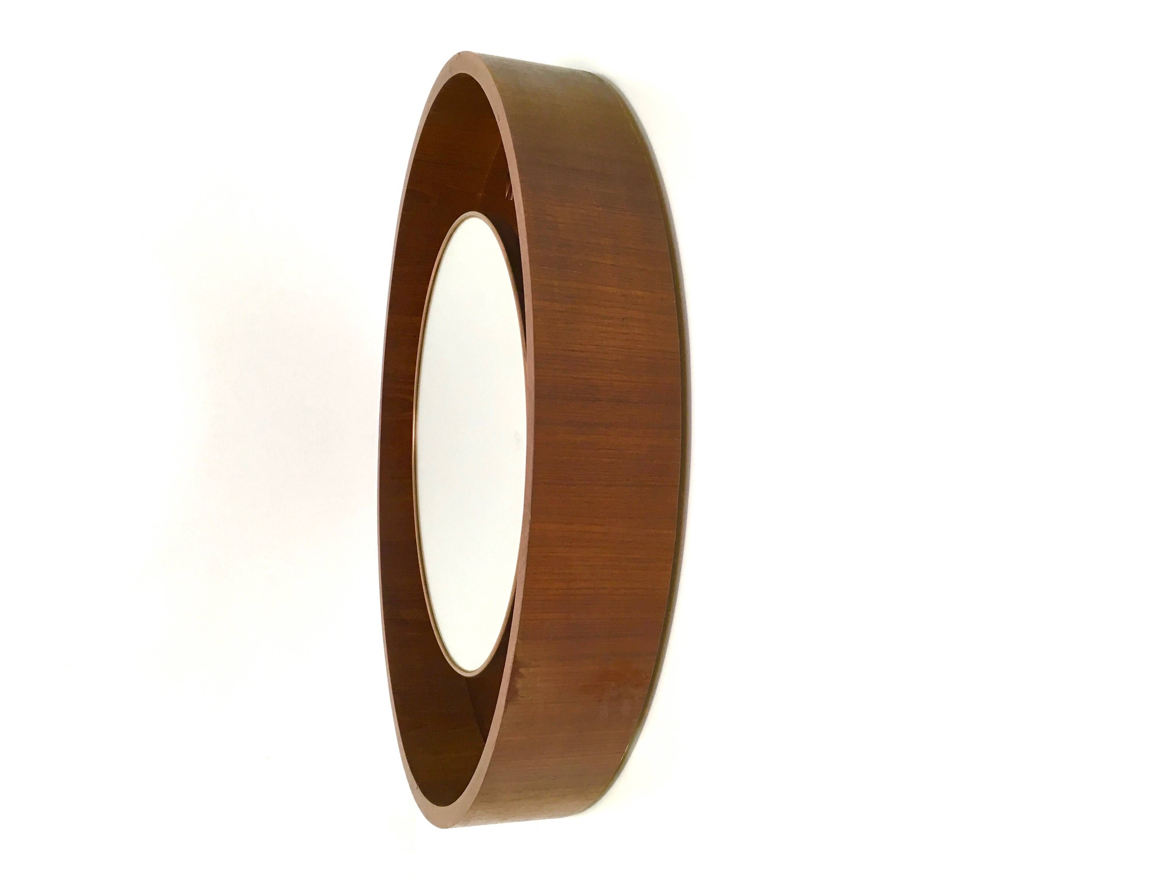 Vintage Wall Mirror attributed to Guglielmo Ulrich by Fontana Arte, Italy