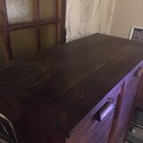 Double curtained file with keys