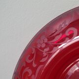 round centerpiece in engraved red glass
