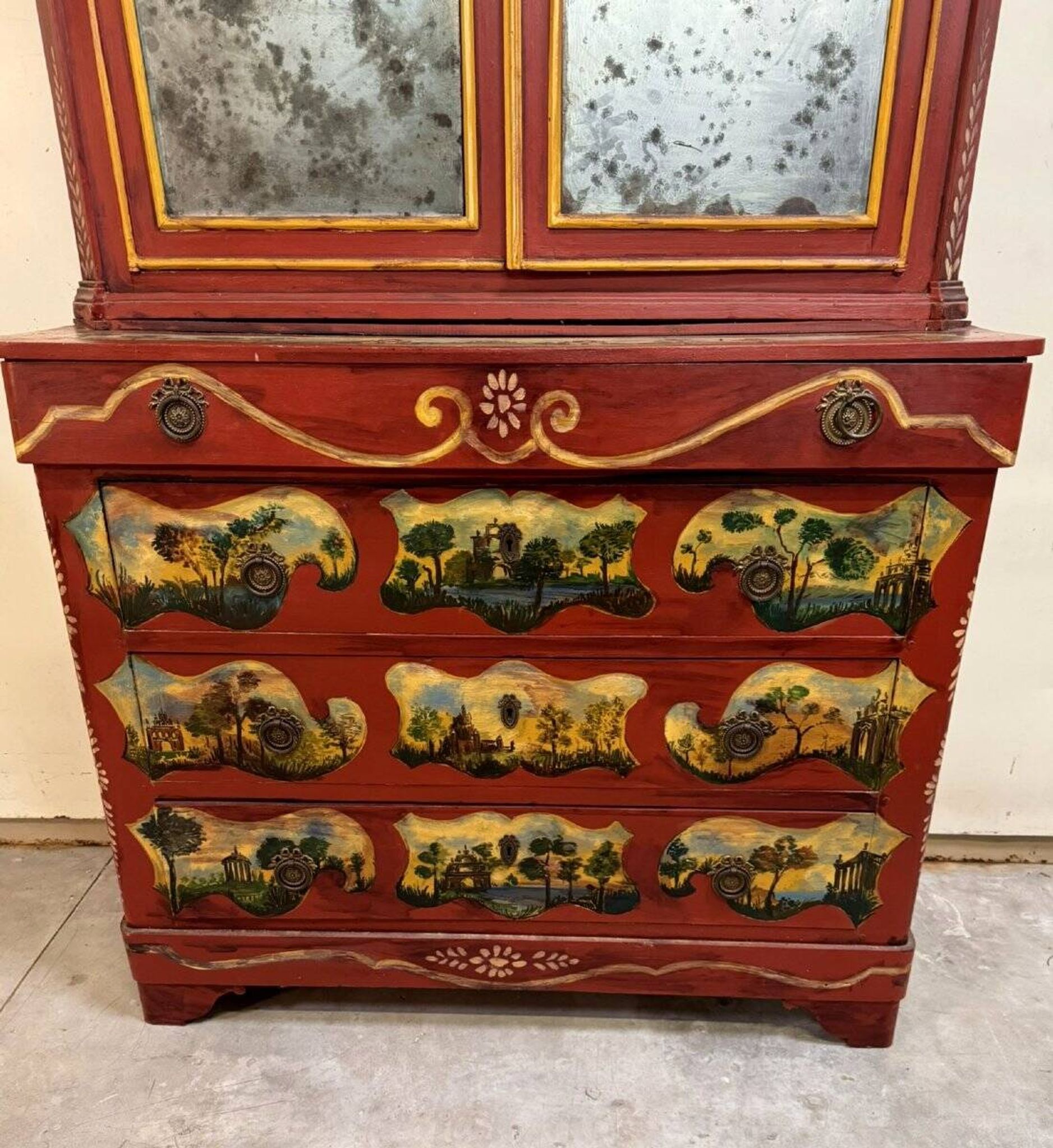 Cabinet bibliothéque Venitien style Louis XV en bois laqué