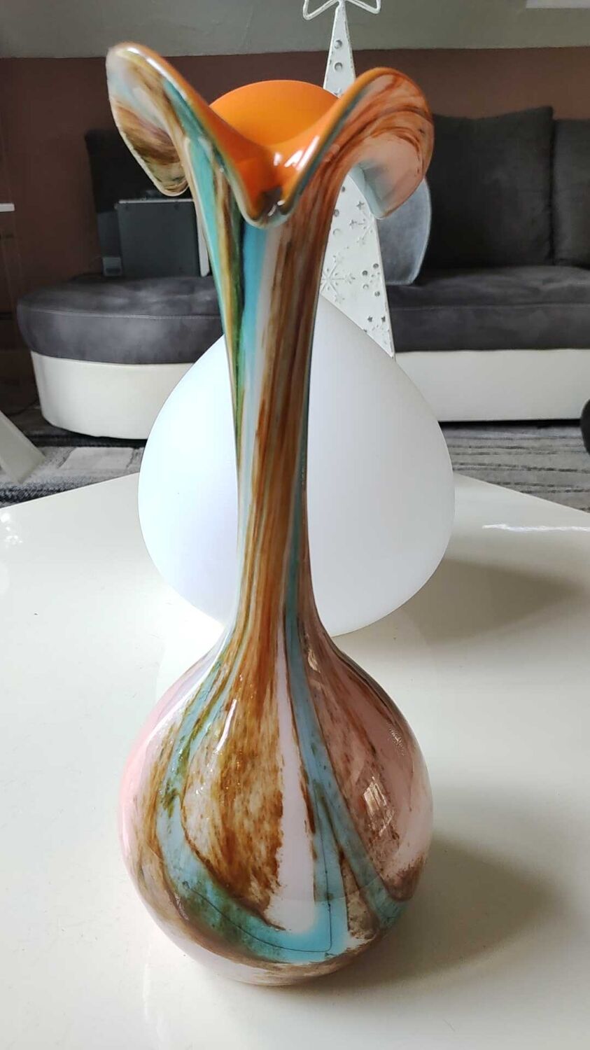 Blown Art/opaline glass vase, Murano, Italy, 1970