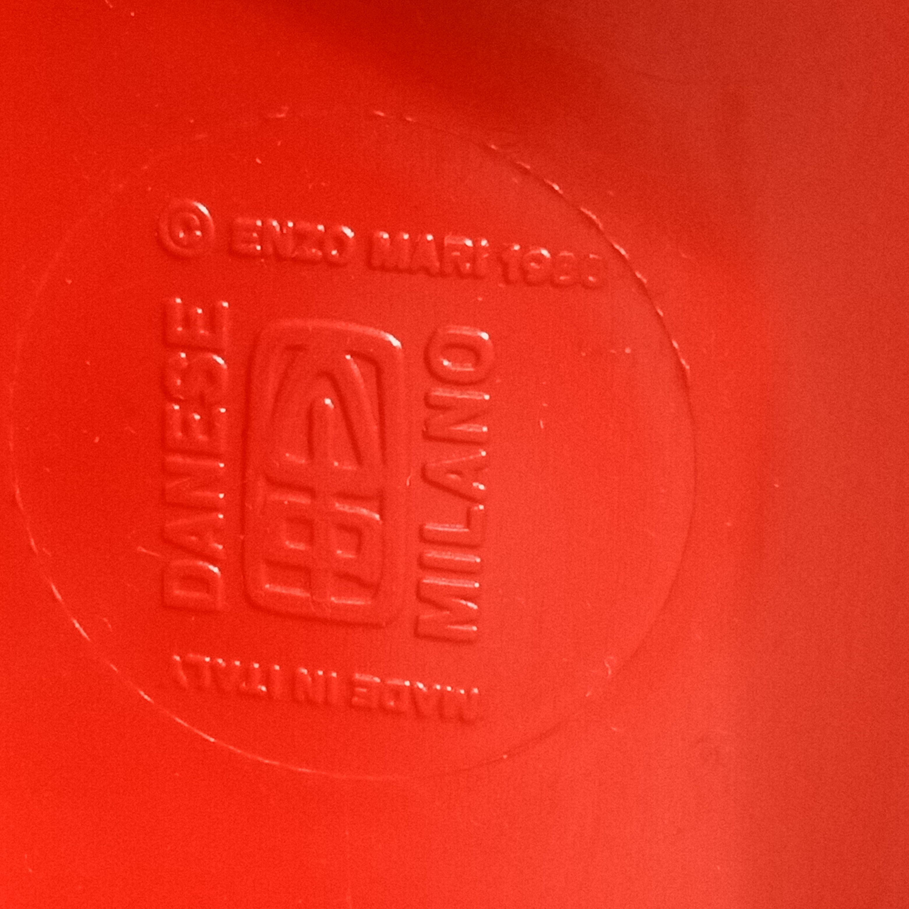 Coat stand umbrella stand design by Enzo Mari for Danese 1980