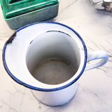 Enamelled sheet metal pitcher