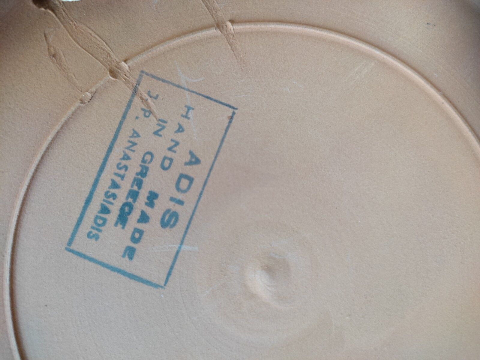 Assiette plate Adis Anatasiadis argile céramique Aile Grèce Ancien dp 072271