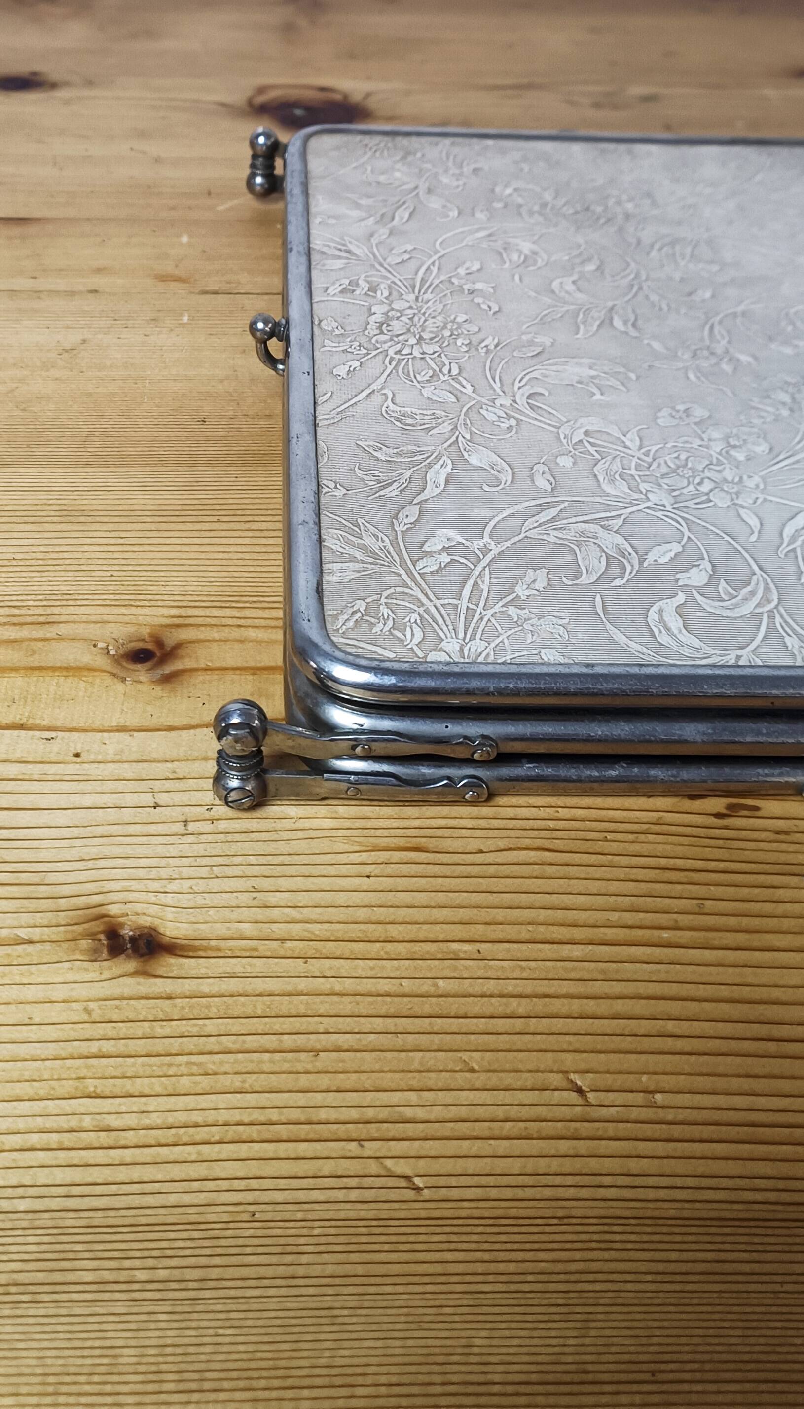 Large triptych mirror