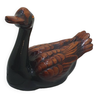 Grand canard marron et noir