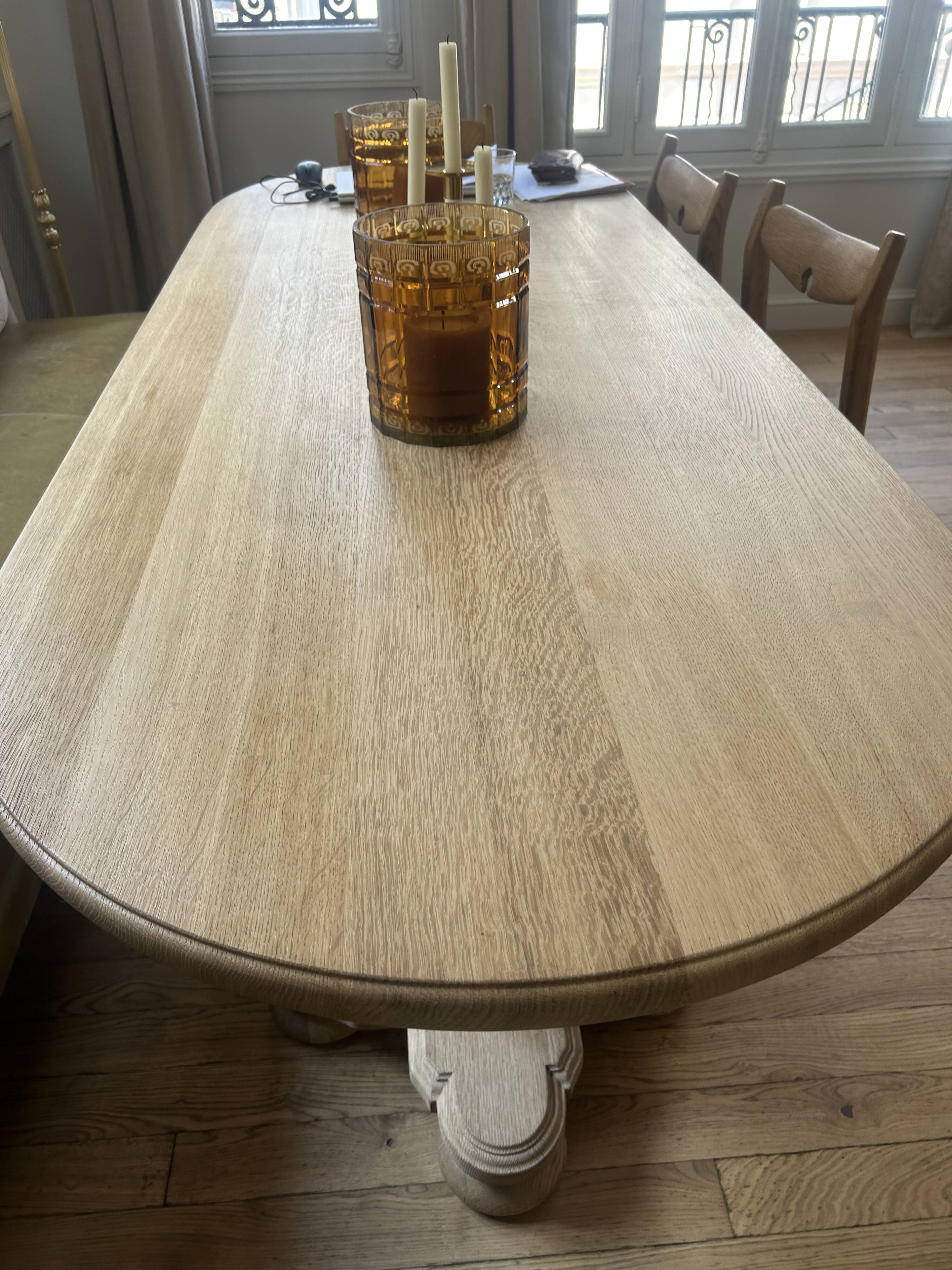 Oak table