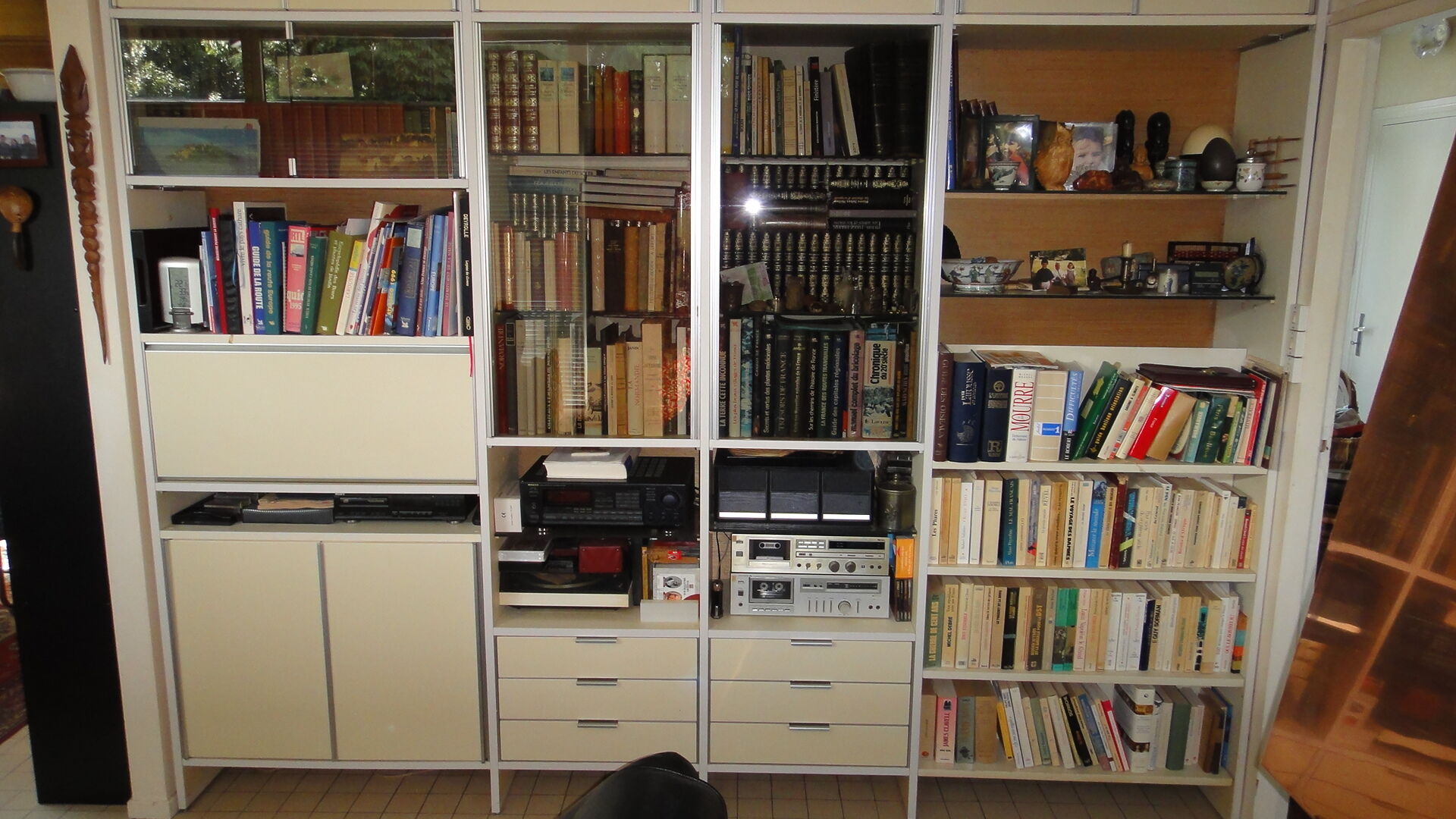 Modular vintage library by Georges Frydman for EFA, 1970s, in very good condition