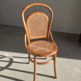 Chaise cannée en bois naturel