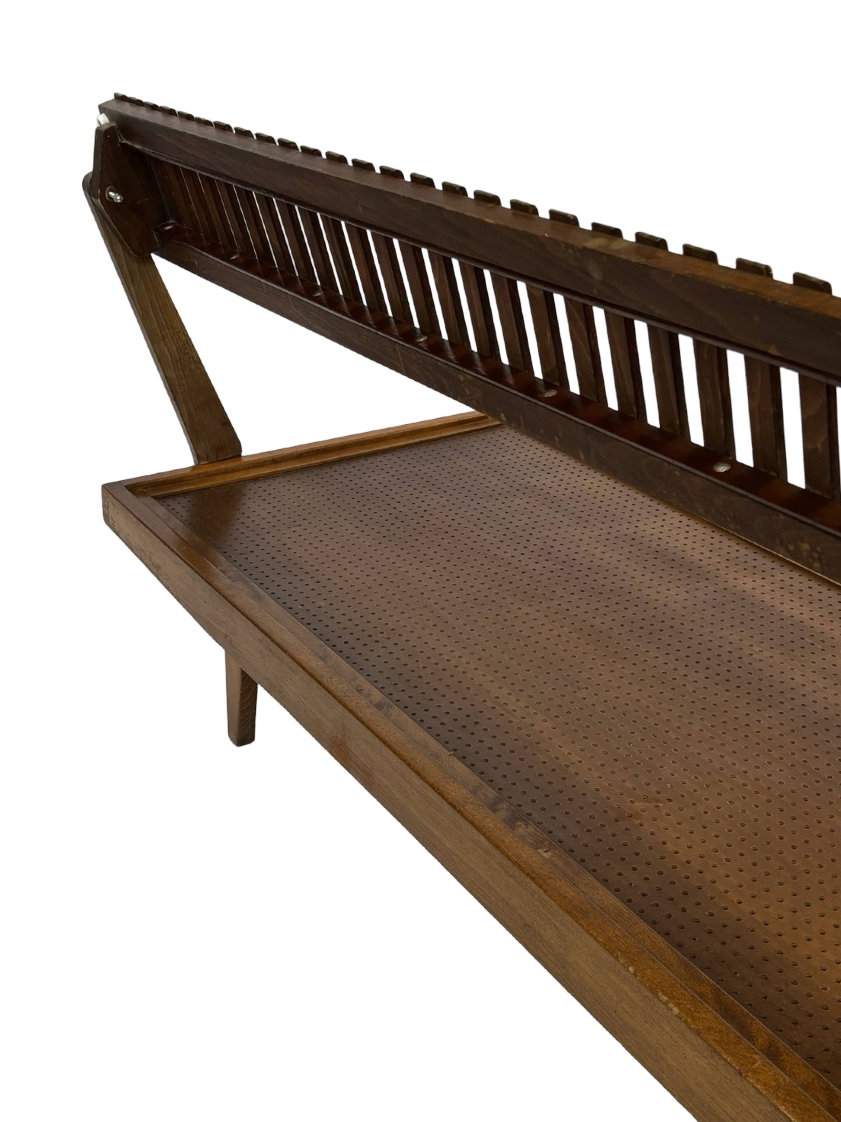 Mid-century daybed with removable backrest in oak 50's design