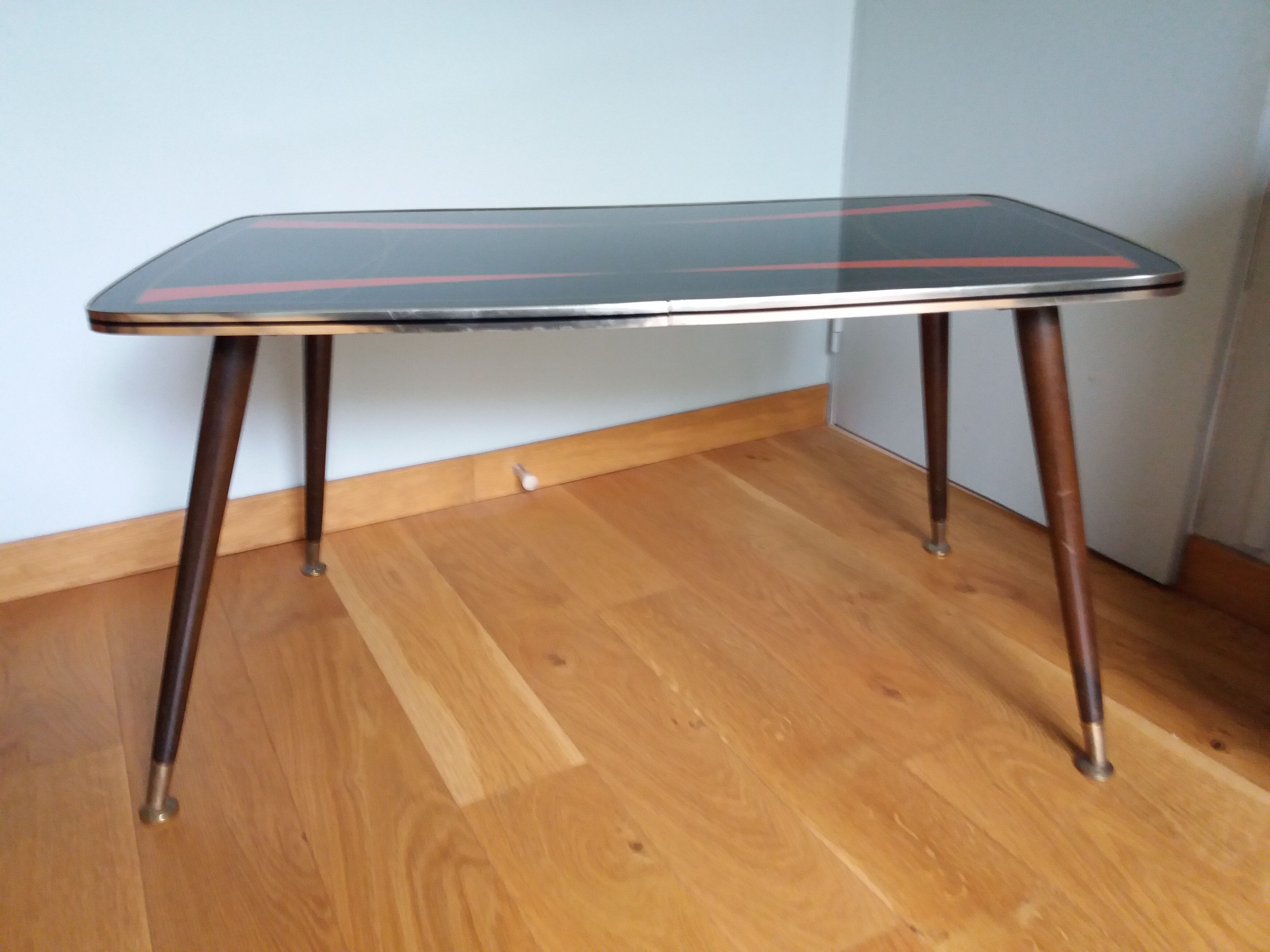 Coffee table formica tapered compass legs