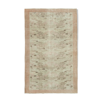 Hand-knotted turkish beige rug 163 cm x 256 cm