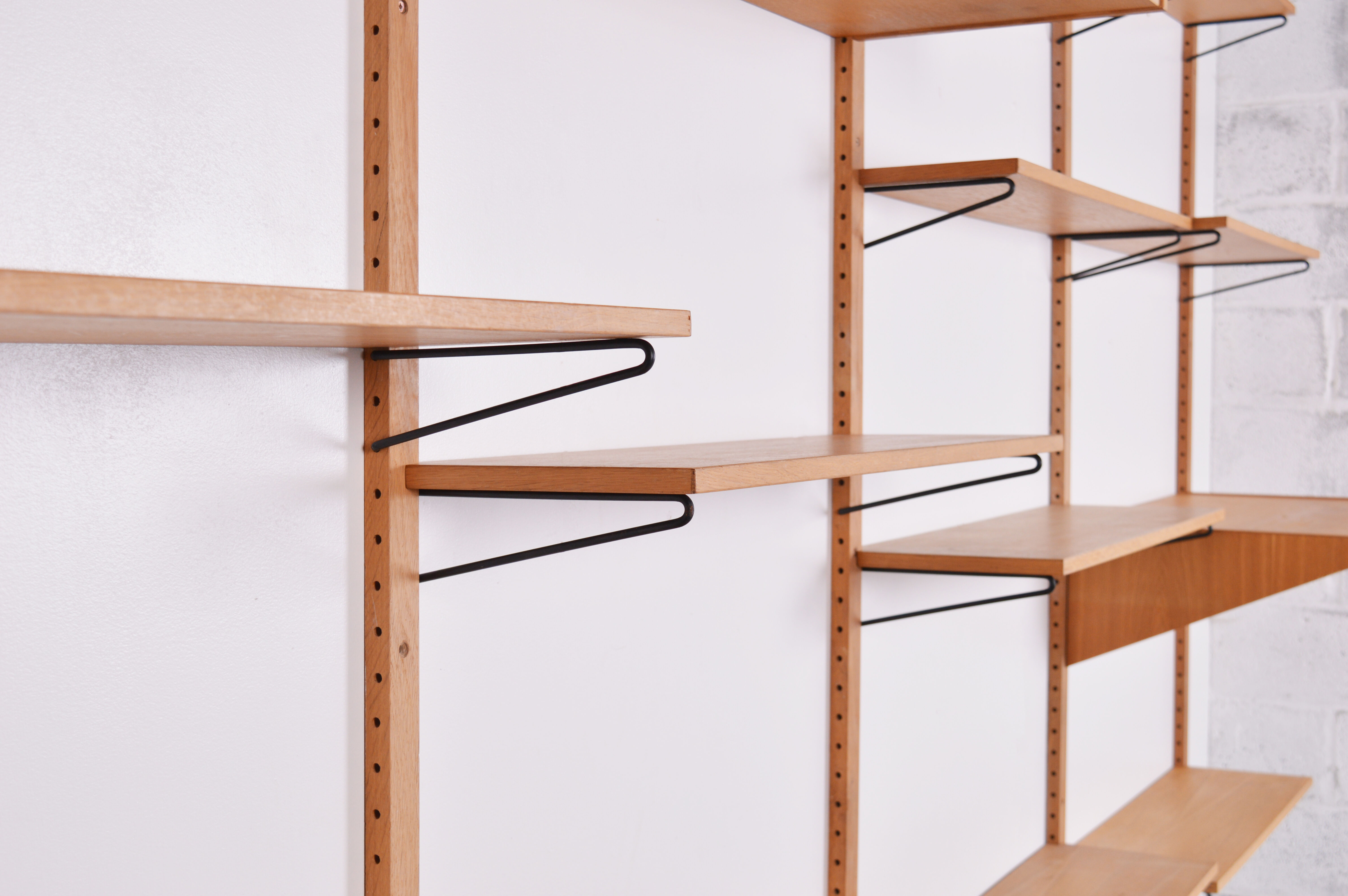Scandinavian oak hanging bookcase - 1970