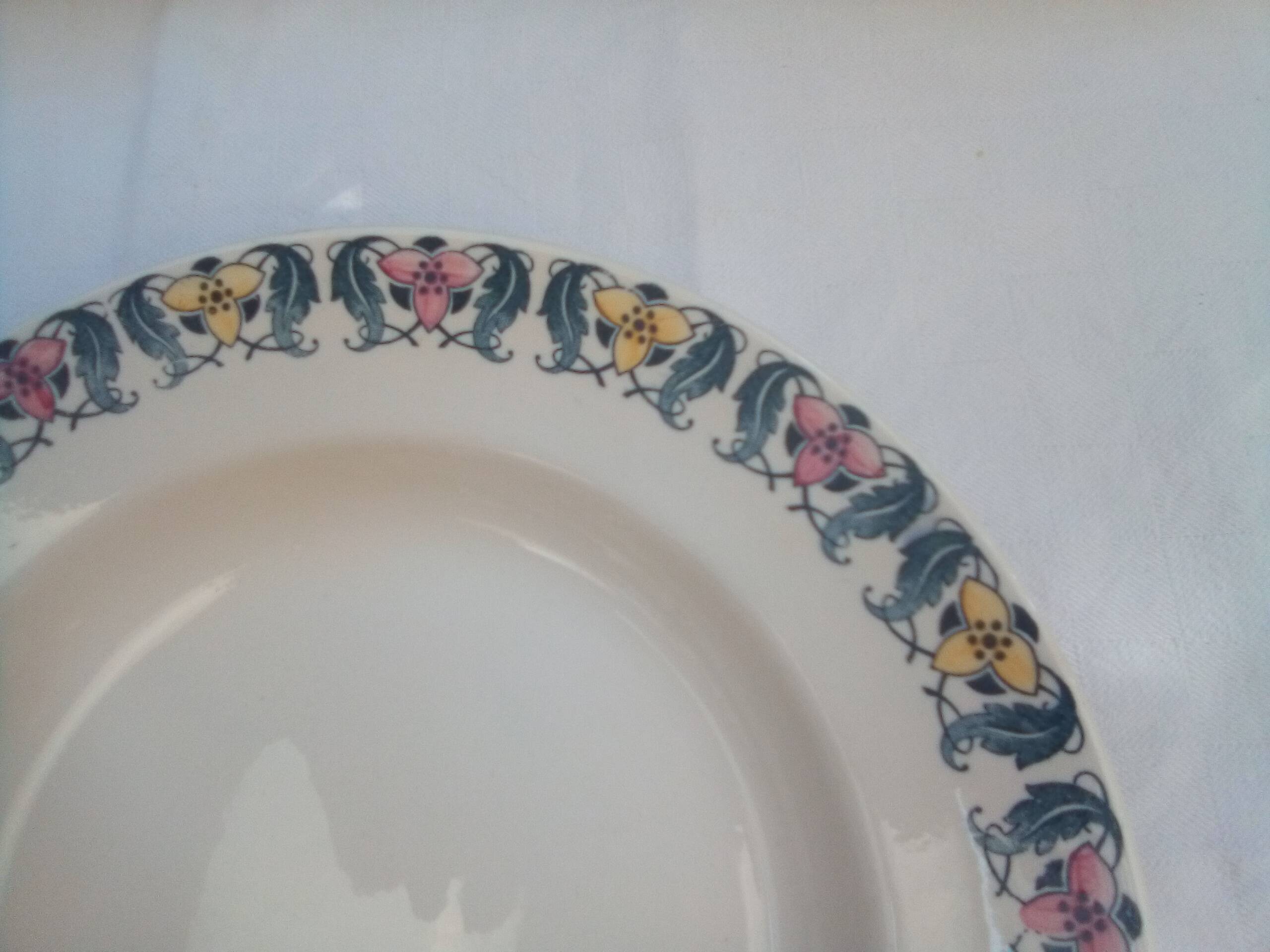 8 deep plates Terre de Fer Berthe / Longchamp