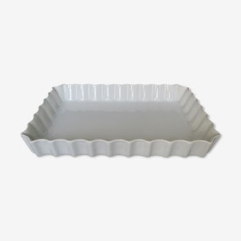 White porcelain dish, rectangular
