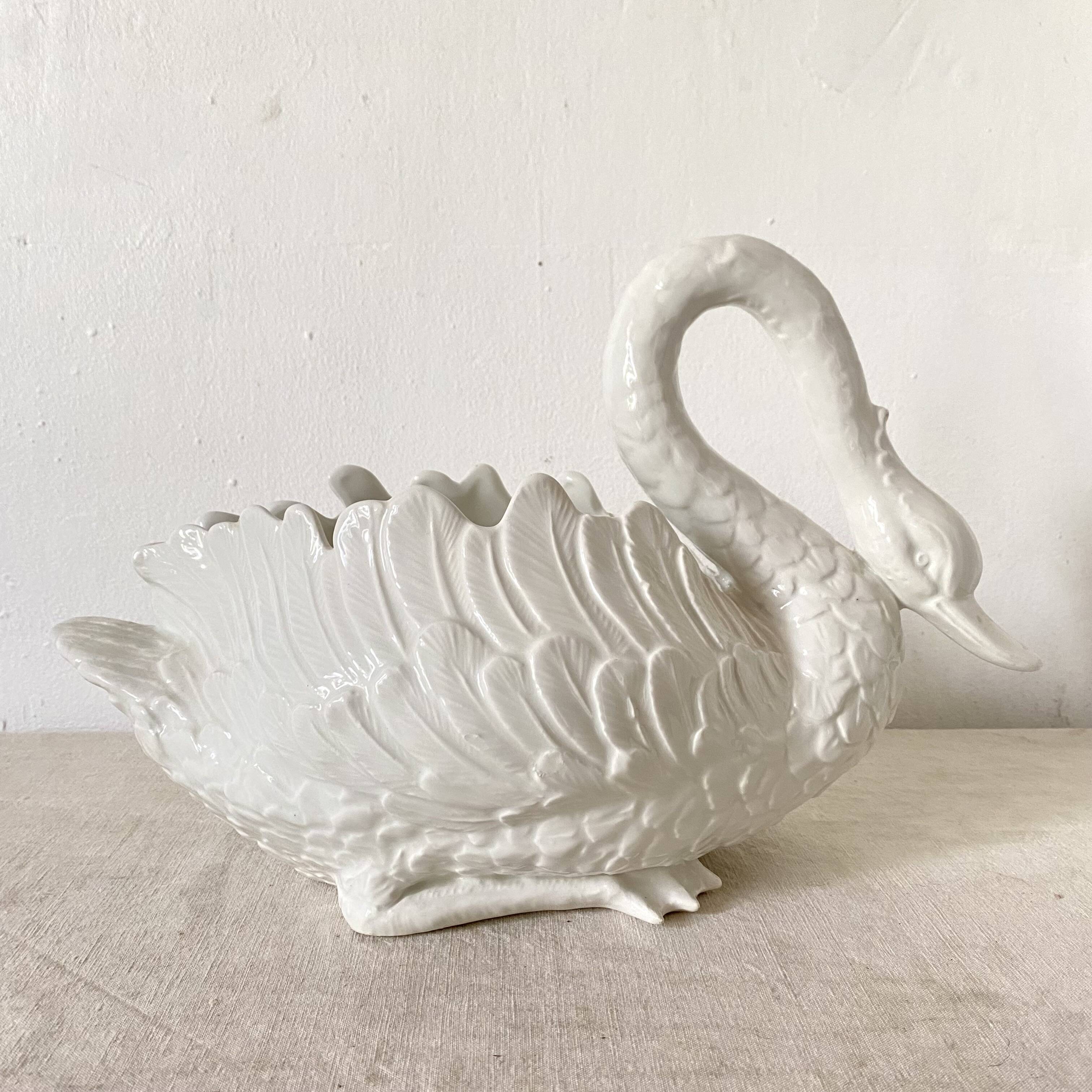 Large ceramic swan planter Bassano Italy