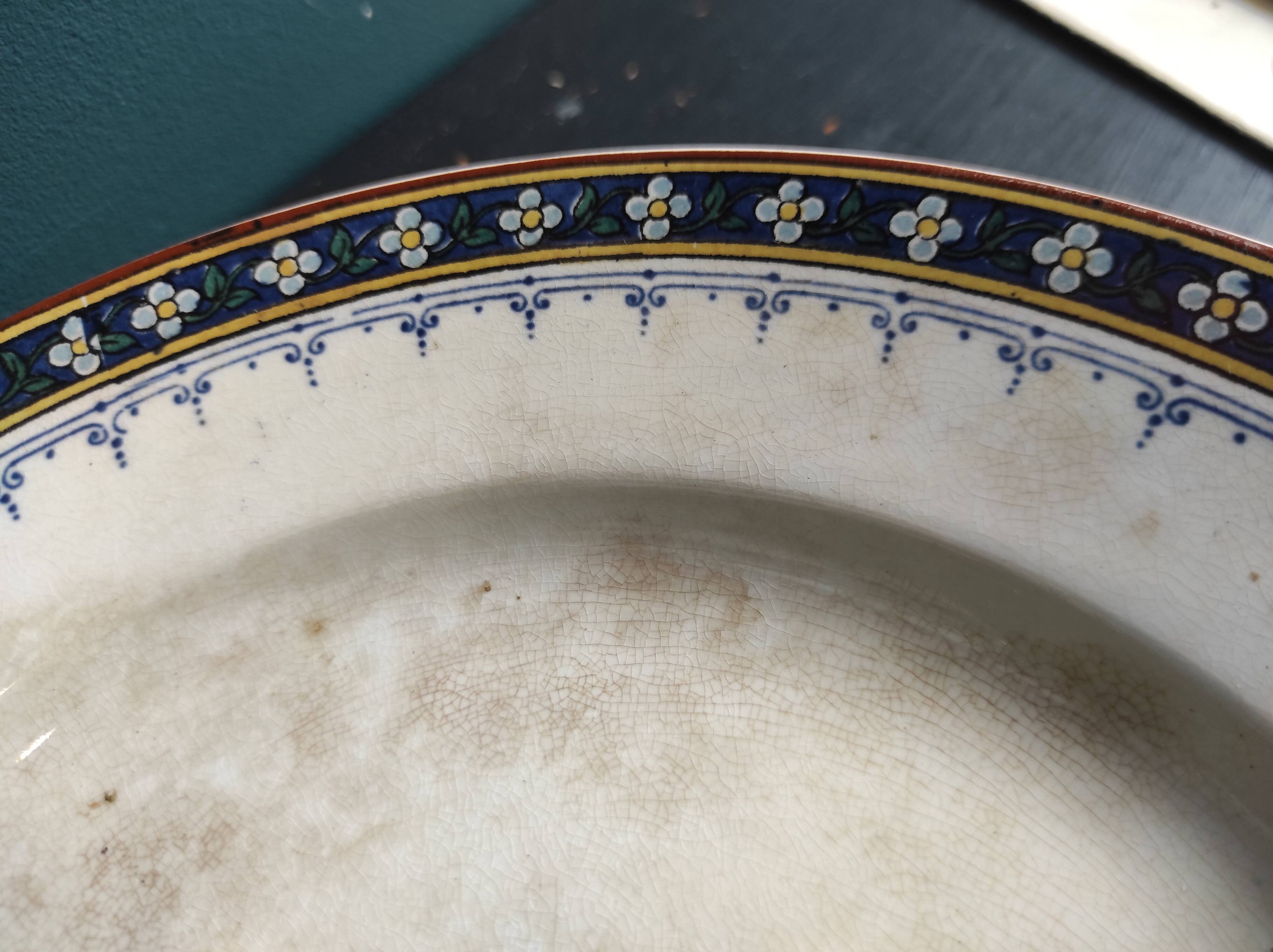 French vintage cake plate or cake stand for desserts or fruit, Sarreguemines, mod. Myosotis