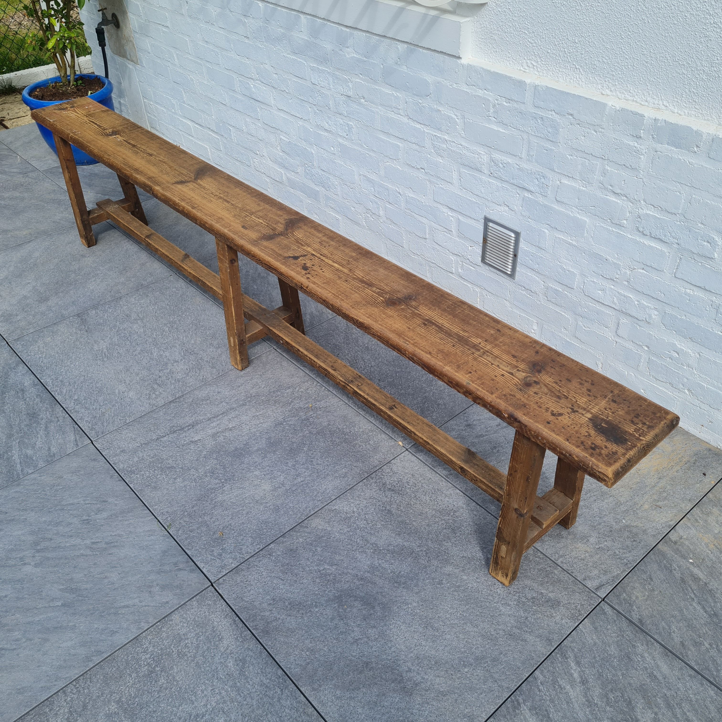Farm bench
