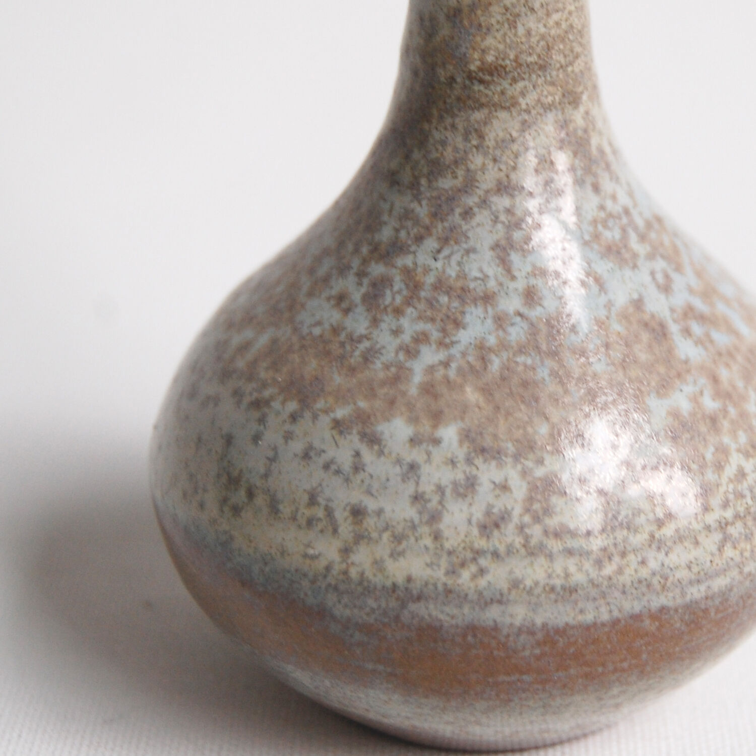 White critallized soliflore vase Antonio Lampecco