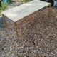 Table basse ancienne vintage avec plateau marbre