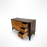 Elegant Italian chest of drawers, 1940s.